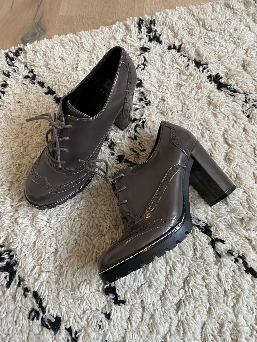 Chaussures femmes: High Heels von Bata – D'occasion à Buchs ZH par crazyhandbaggirl123