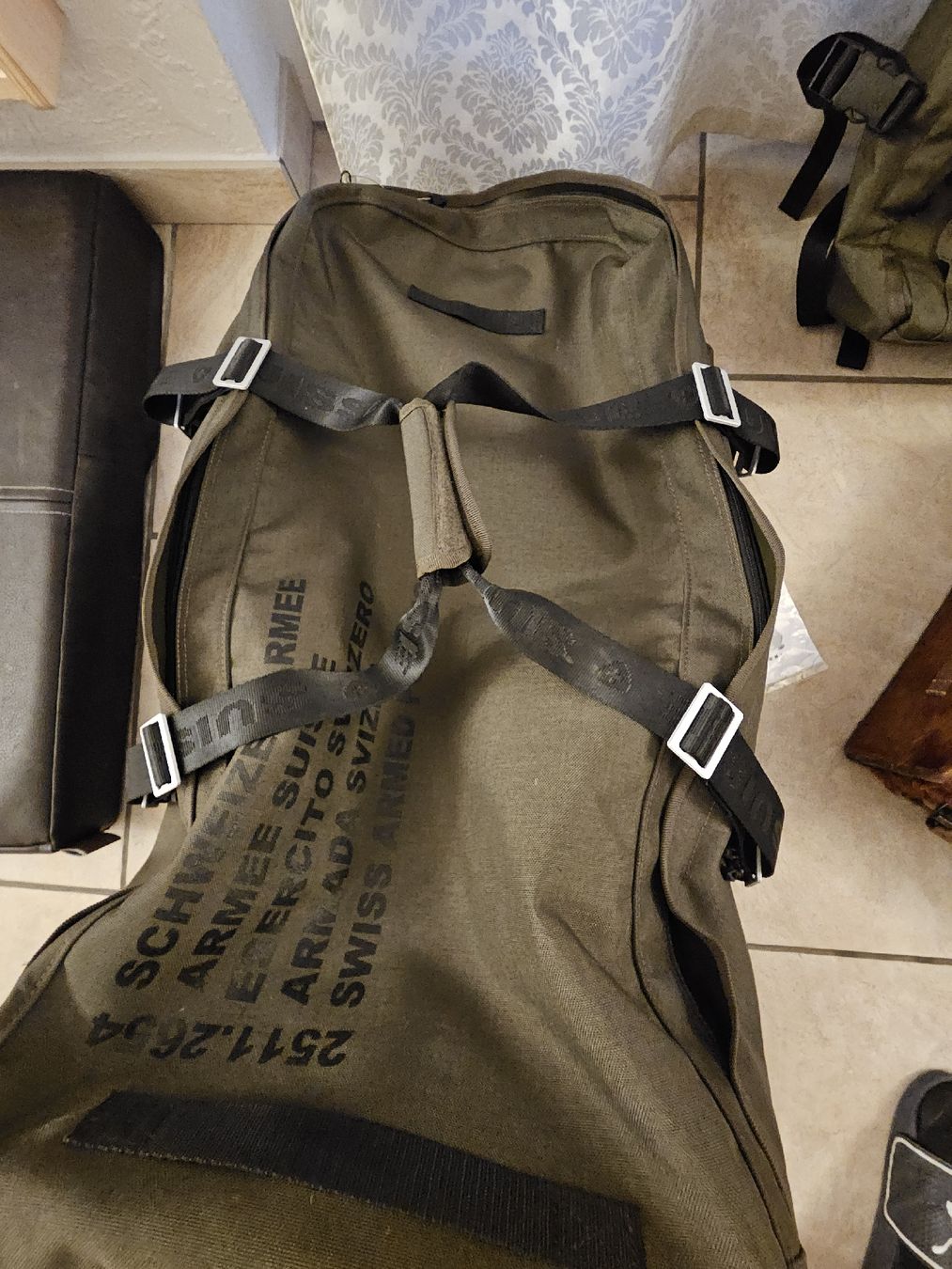 Koffer & Taschen: Schweizer Armee Trolley Rucksack Set - Top Zustand! – Gebraucht aus Mümliswil von Mizzi77 3