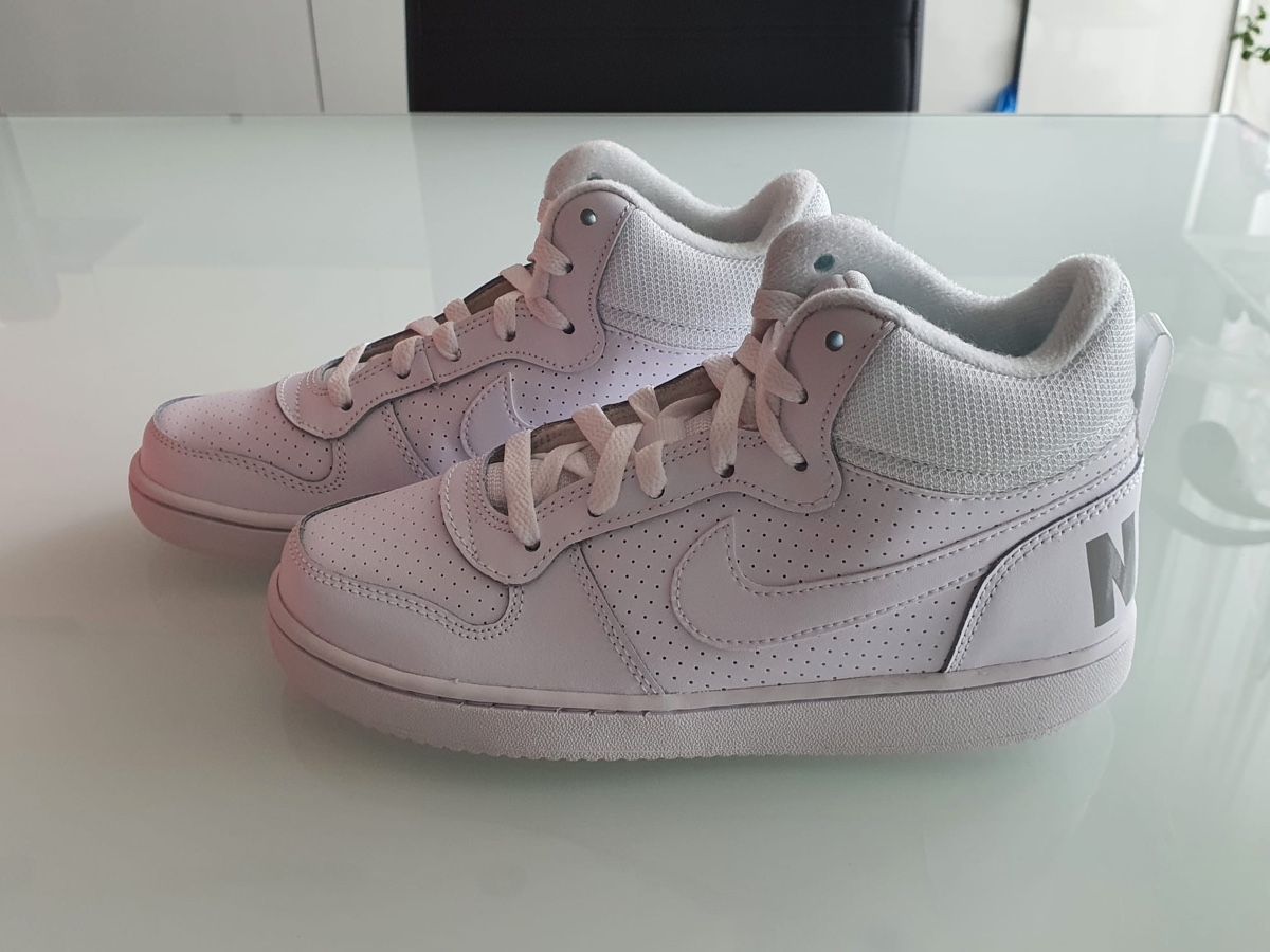 Nike Schuhe für Jungen: Gr. 37.5 - Nike Kinderschuhe, Neu – Neu und originalverpackt aus Nürensdorf von Mandy_Nguyen