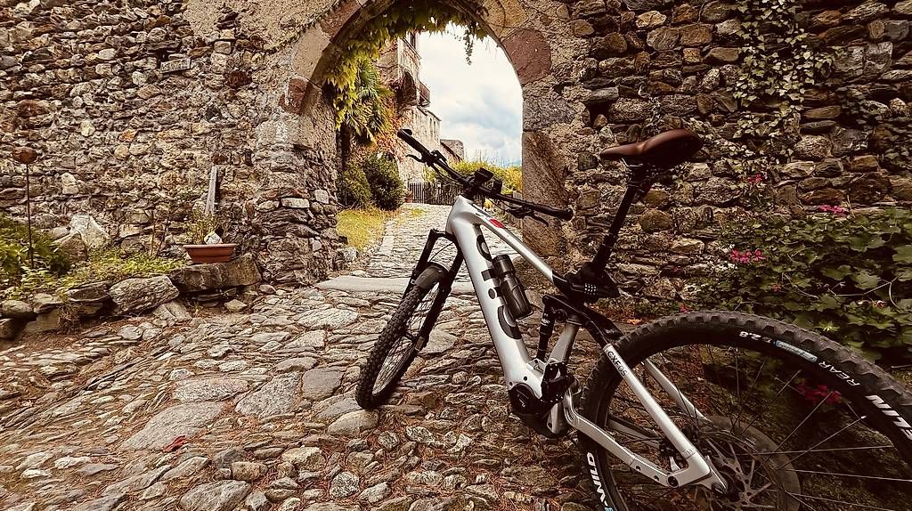 Cilo Biciclette: Cilo E-Fully MTB Trailbike CXF 05 – Usato da Weggis venduto da hoe_m9ky