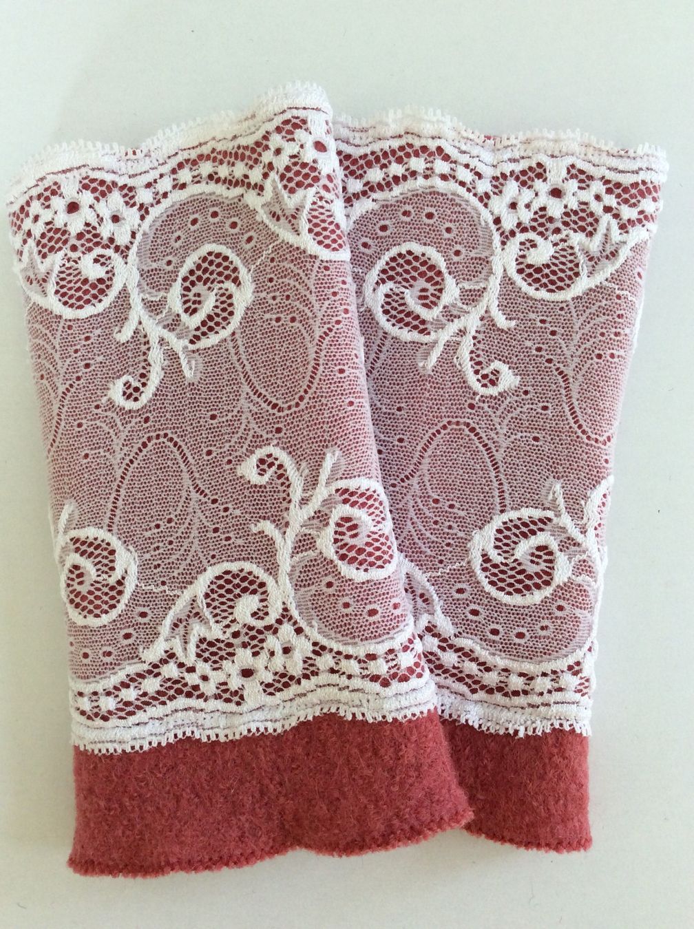 Altro in  Abbigliamento & Accessori: Armstulpen Walk mit Spitze – Nuovo e nell'imballaggio originale da Birwinken venduto da chez-erna