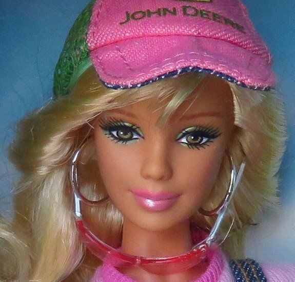 Puppen: Barbie John Deere – Neu und originalverpackt aus Zürich von Sundaygirl