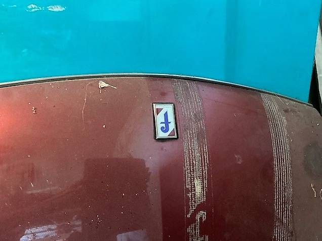Fiat Alle Autoersatzteile: Fiat Spider 124 Front Haube mit Emblem – Gebraucht aus Bülach von ark_mb6y 1