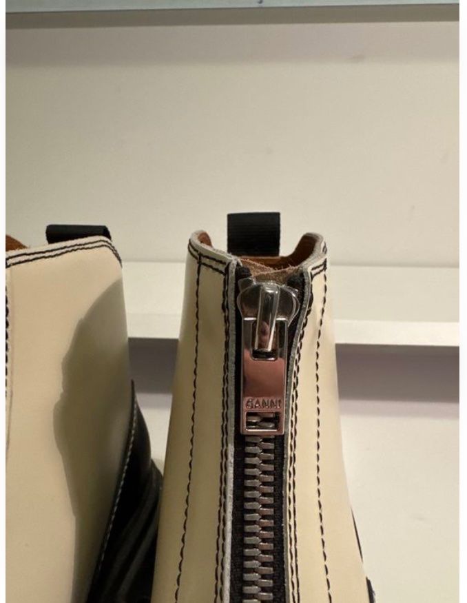 Ganni Chaussures femmes: Ganni Boots – D'occasion à Zürich par baka2210 2