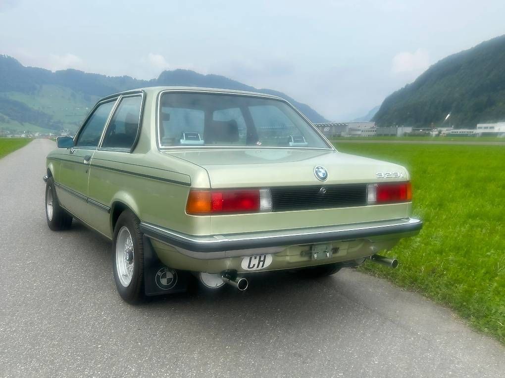 Automobili: BMW 323i E21 – Usato da Alpnach Dorf venduto da inf_56t7 1