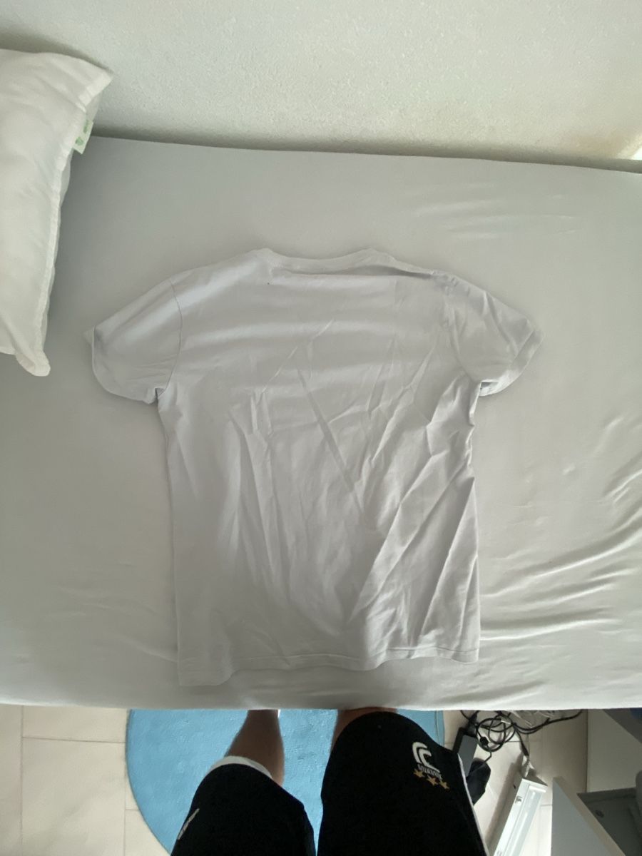 T-shirt: T shirt – Nuovo (secondo la descrizione) da Pratteln venduto da fra_rd8j 2