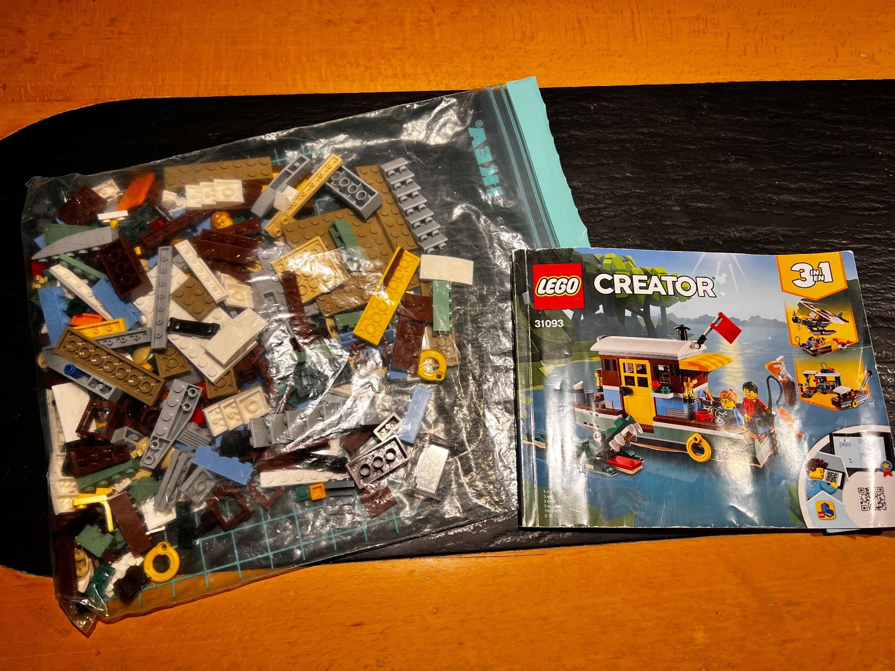 Lego Kit di costruzioni: LEGO® Creator 31093 Hausboot 3in1 Set – Usato da Alterswil FR venduto da PfeffiHansen 1