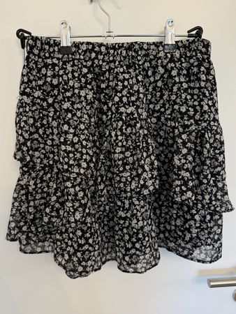 Stradivarius Volant-Rock Blumenmuster (S)