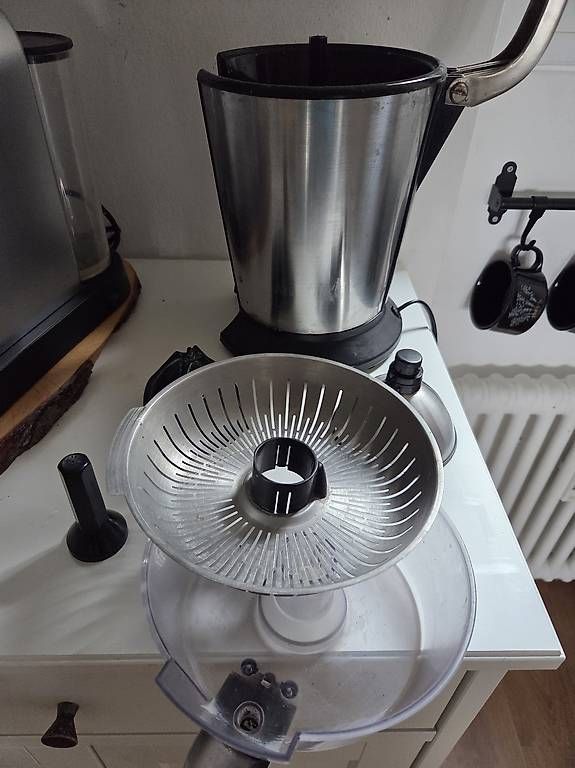 Elettrodomestici da cucina: Spremi agrumi elettrico con leva 120W – Usato da Bissone venduto da luc_vpc5 4