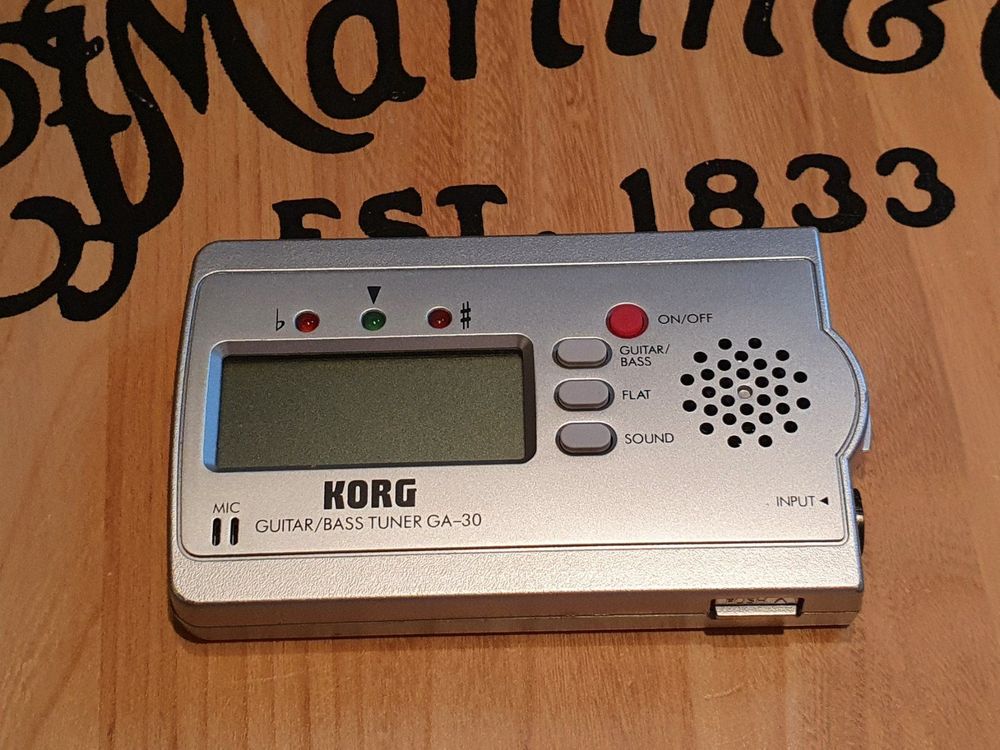 GUITAR / BASS TUNER GA30...☆☆☆ Kaufen auf Ricardo
