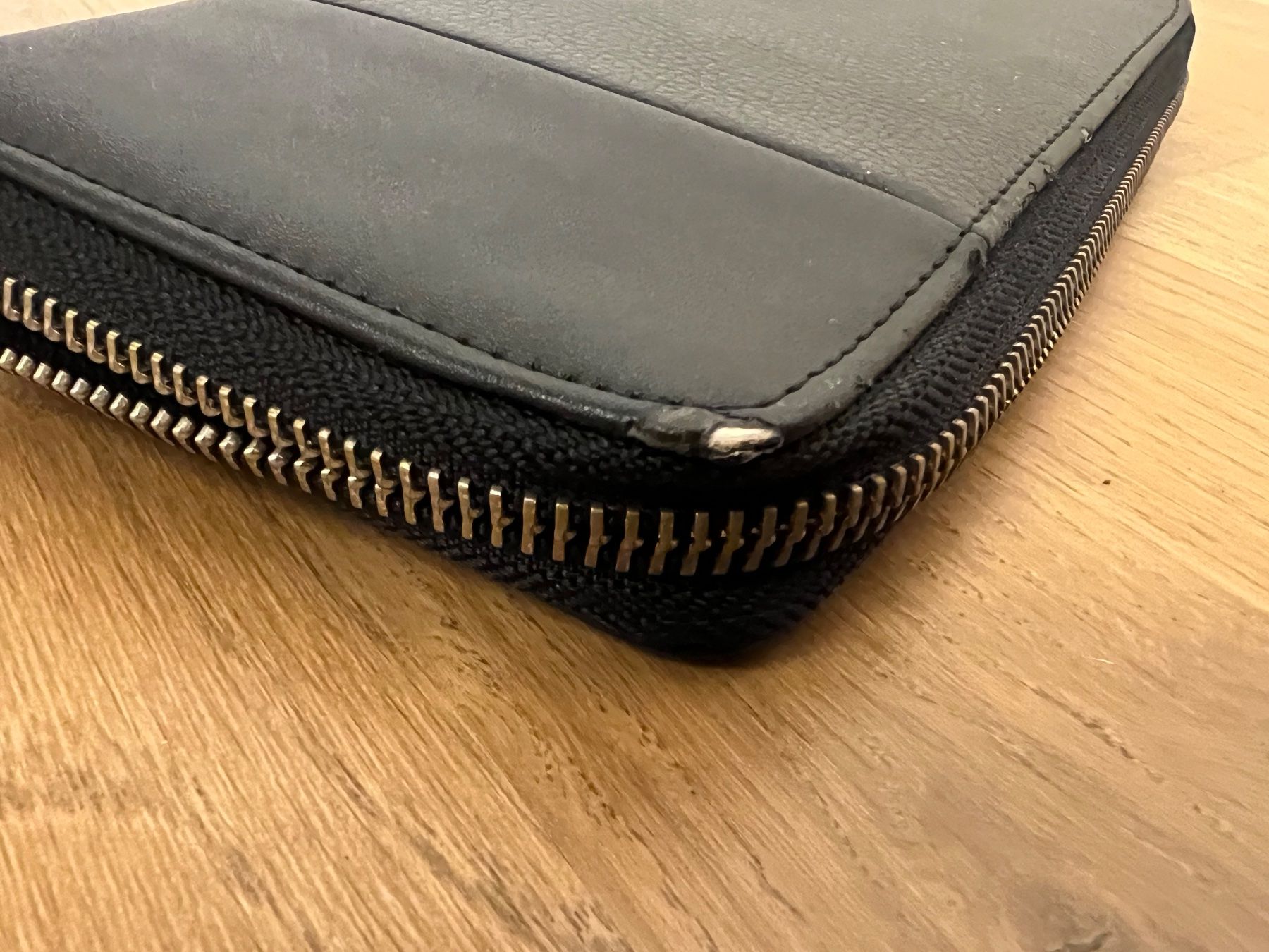 Altro in  Abbigliamento & Accessori: Etui Zara Man – Difettoso da Altendorf venduto da wqv_97 3