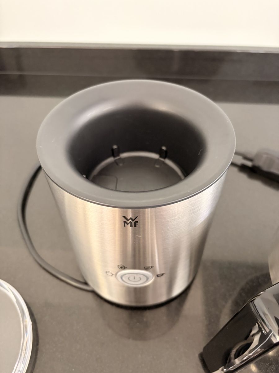 WMF Elettrodomestici da cucina: WMF Milchschaum Aufschäumer – Usato da Niederwil SG venduto da Schuschuundsammy 6