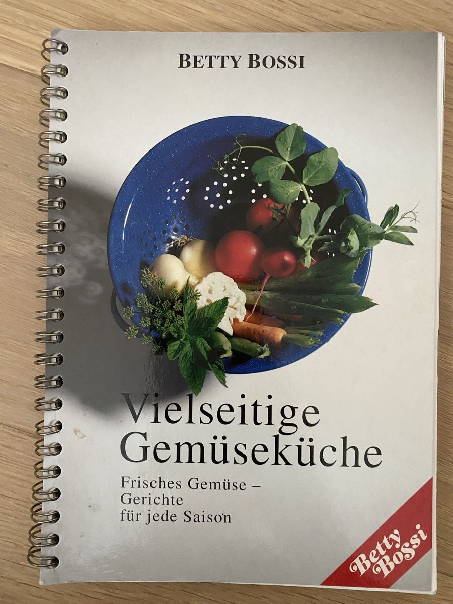Libri: Verschiedene Kochbücher – Usato da Fehraltorf venduto da Marian4 1