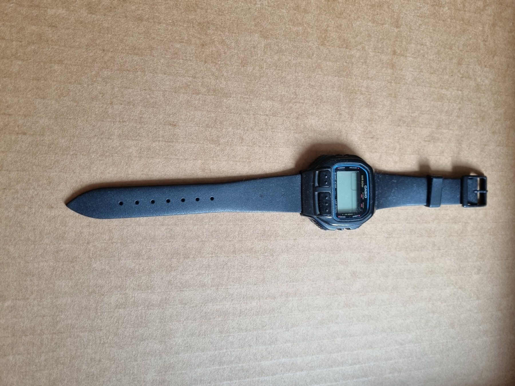 Casio Orologi: CASIO UHR JAPAN – Usato da Schaffhausen venduto da Leveron13 3