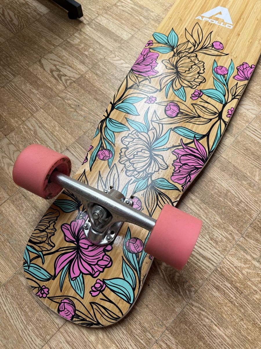 Skateboards: Apollo Longboard, neuwertig, super Design – Nuovo (secondo la descrizione) da Fislisbach venduto da jelennn 1