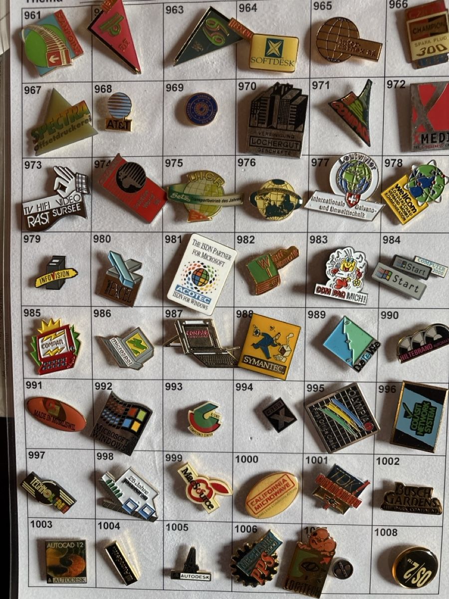 Plaketten & Abzeichen: Pins PC etc.  – Gebraucht aus Lützelflüh-Goldbach von NicoleL.