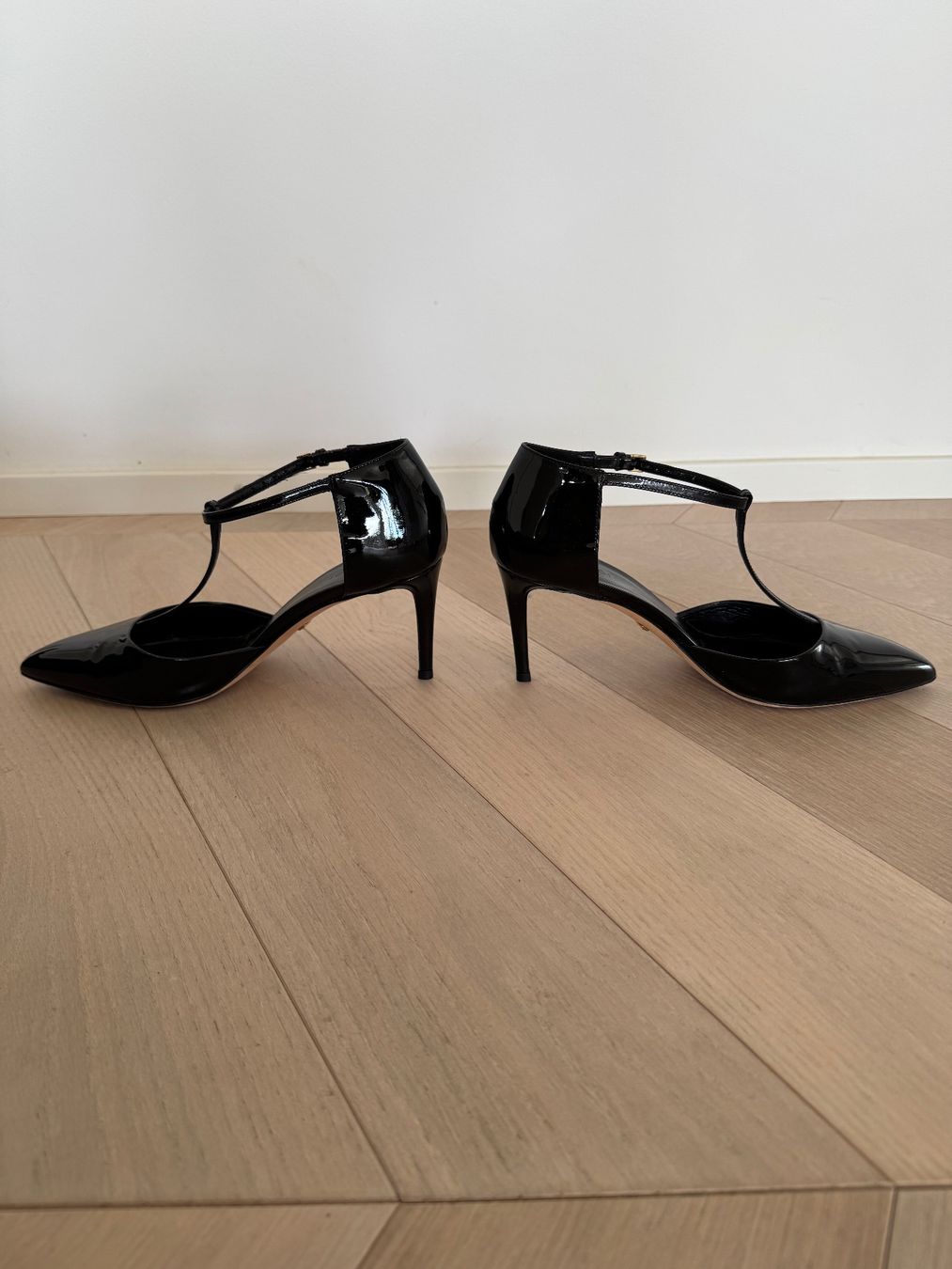 Gucci Scarpe da donna: Gucci Damenschuh schwarz Lack Größe 37.5 – Usato da Kloten venduto da mybestbrands 4