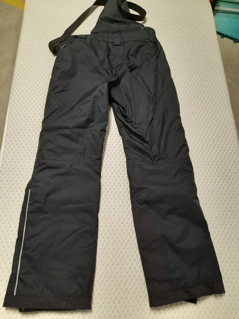 Reima Pantaloni: Skihose Reima Gr. 164 schwarz – Usato da Rothrist venduto da Ellie 1