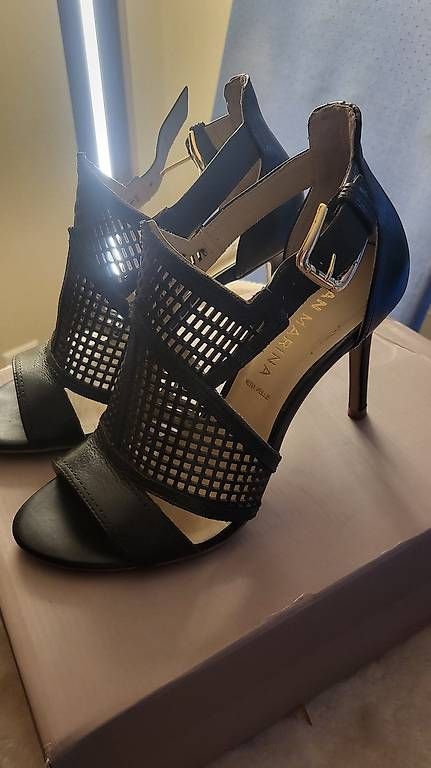 Scarpe da donna: Chaussures San Marina t. 38 – Usato da Rolle venduto da pat_n5p5