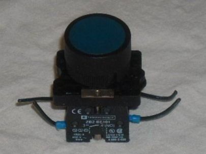 Interrupteurs: Schalter , Taster - 400 Volt – D'occasion à Büren SO par omsa