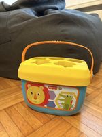 Mon trieur de forme, un jeu d'éveil de formes et de couleurs