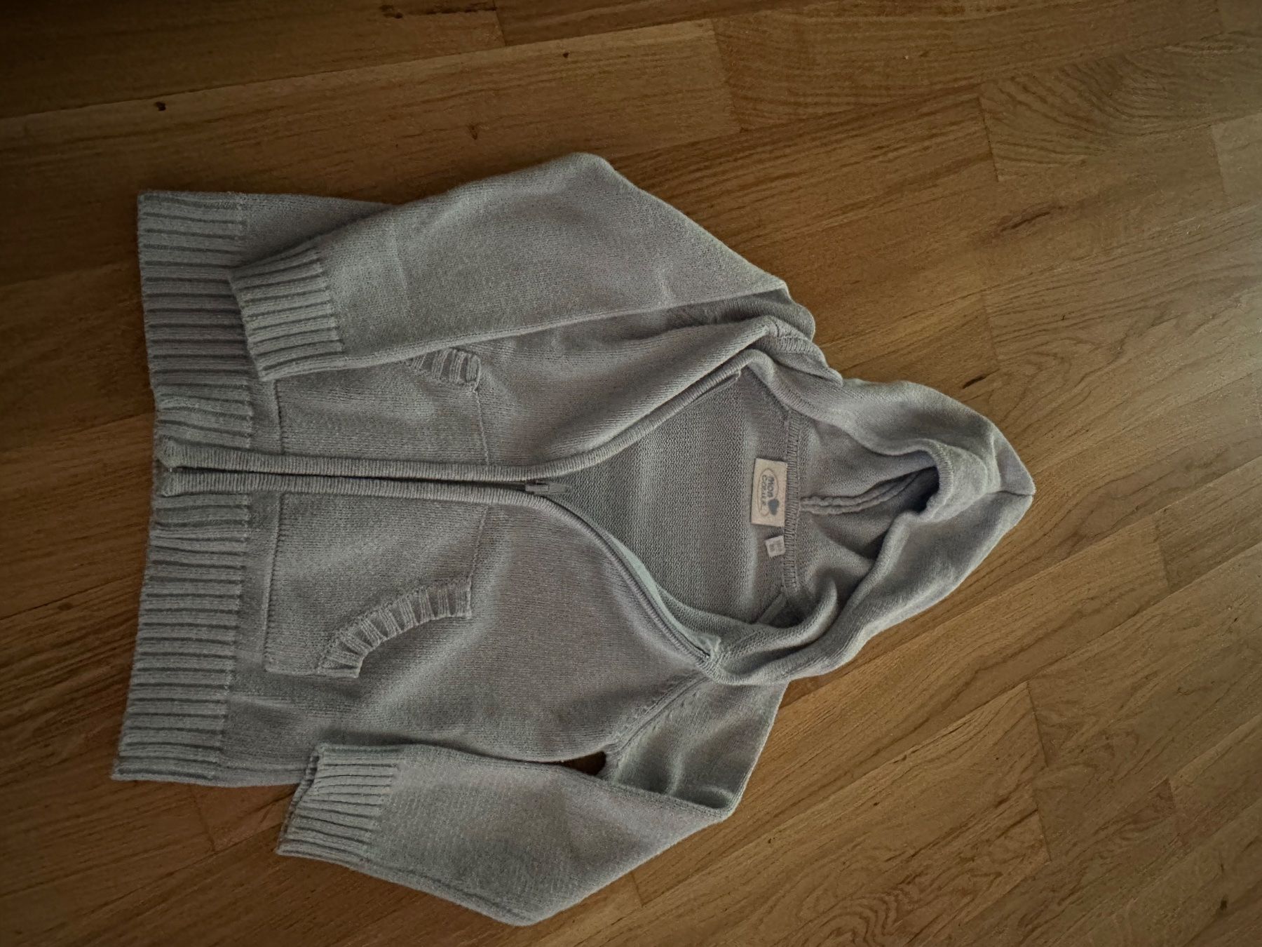 Giacche: Strickjacke mit Kapuze Gr.86 – Usato da Neuenhof venduto da FairDeal81 1