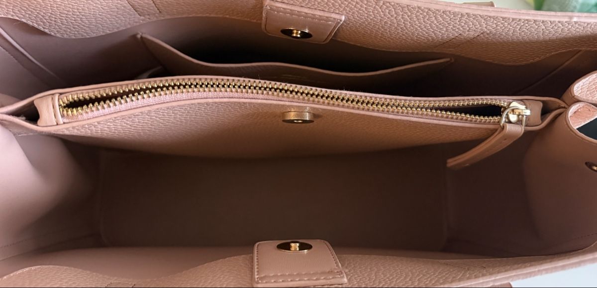 Valentino Taschen für Damen: Valentino Shopper Tasche rose  – Gebraucht aus Stallikon von Weihnachtsgnom 3