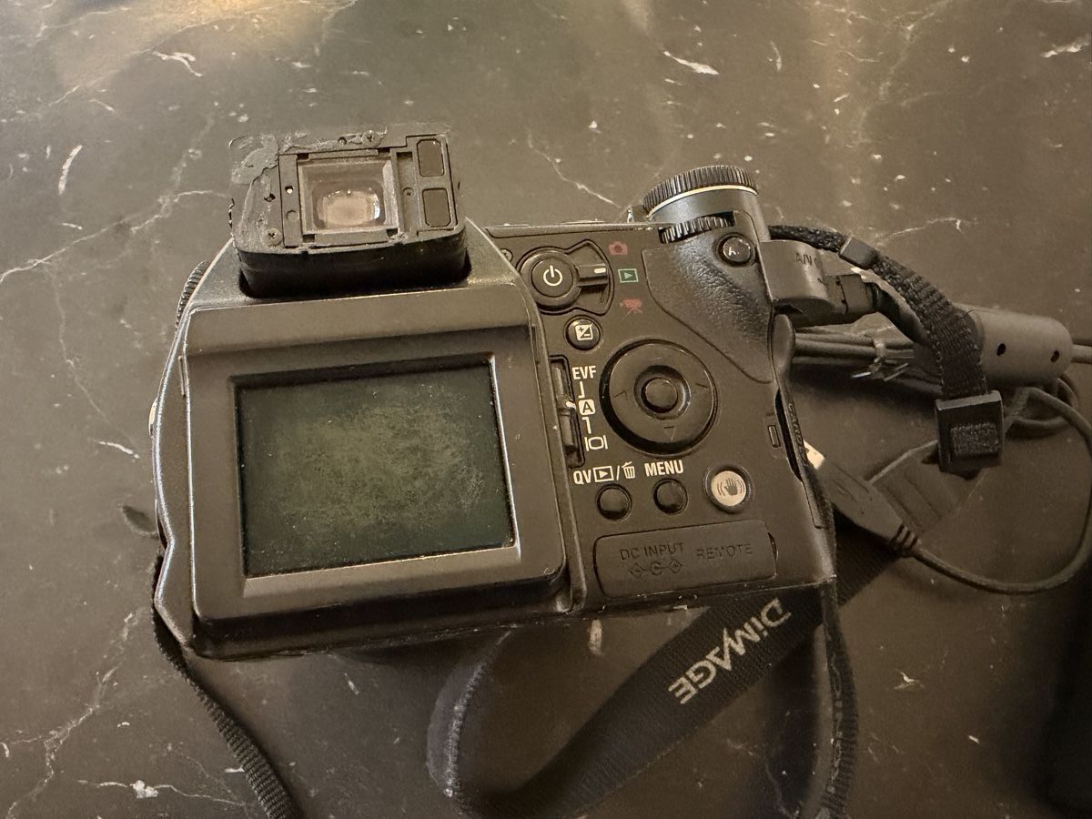 Konica Fotocamera: Konica Minolta DiMAGE A2 – Usato da Egliswil venduto da HolgerHermann 4
