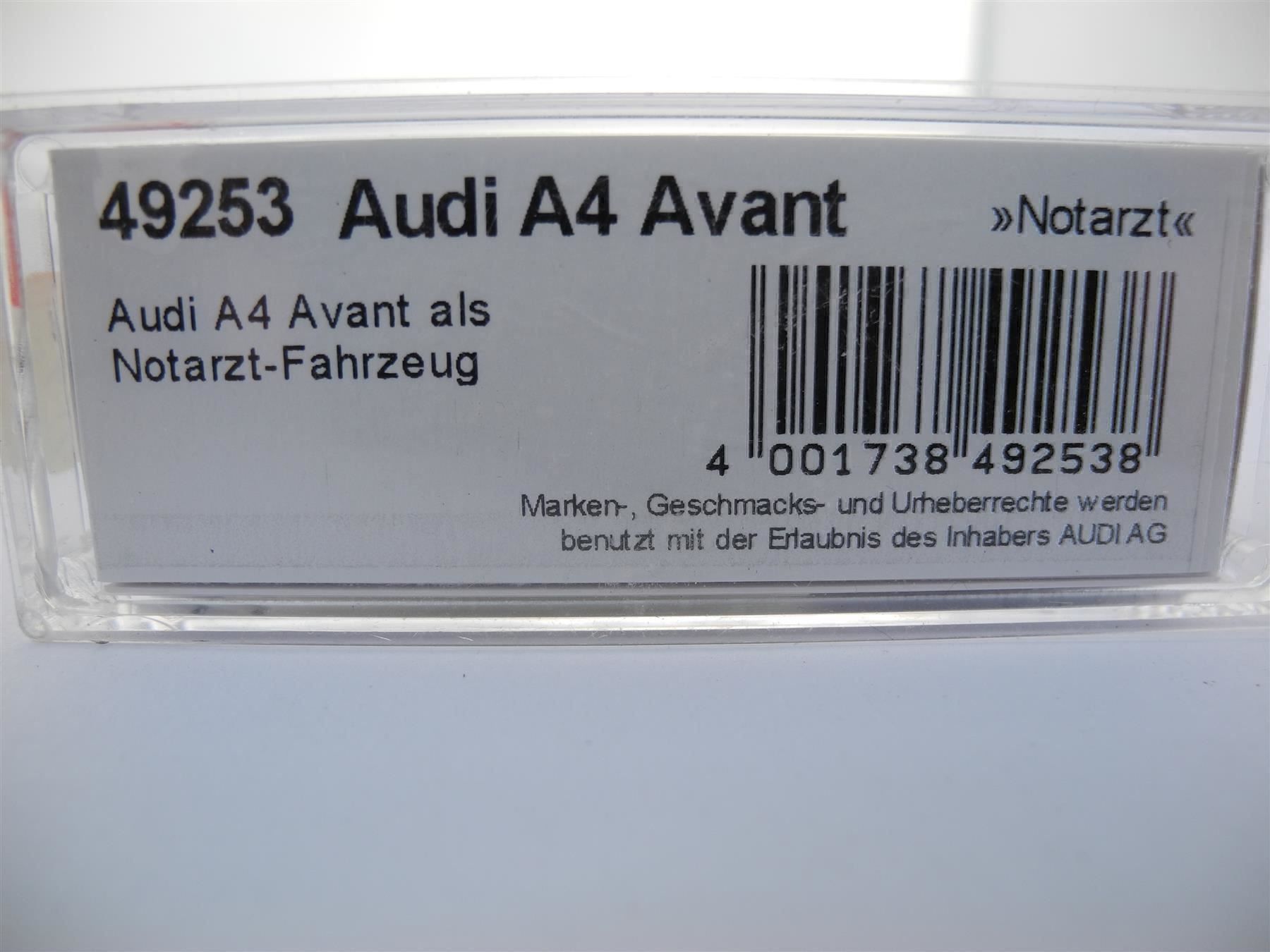Busch Modellini d'auto: Busch 49253 Audi A4 Avant, Nr. R34 – Nuovo e nell'imballaggio originale da Kottwil venduto da Crazyrolf 2