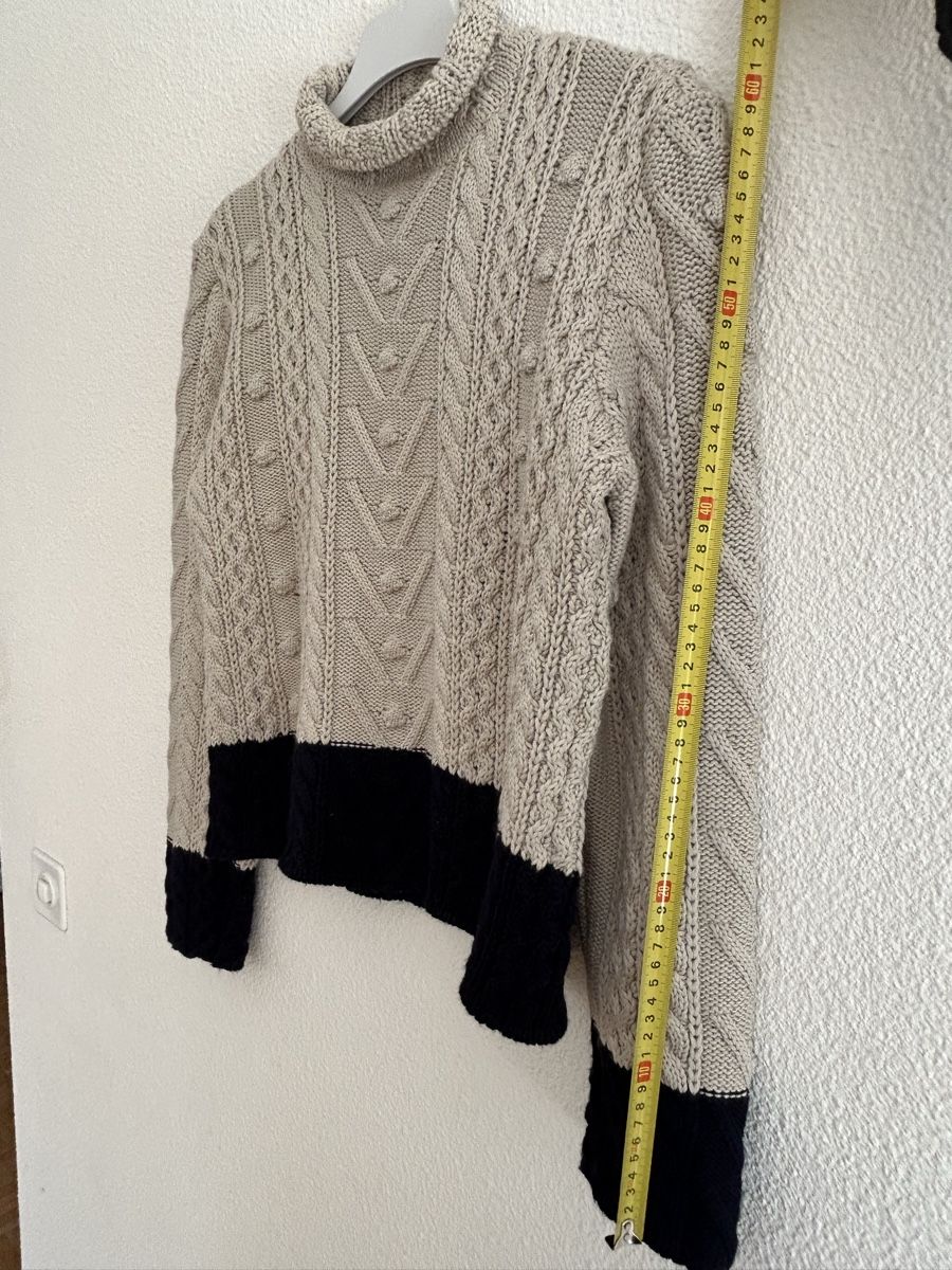 Pullover & Sweatshirts: Pull chaud Alain Manoukian, taille S-M, parfait pour l'hiver – Gebraucht aus Morges von cat_6cm9 6