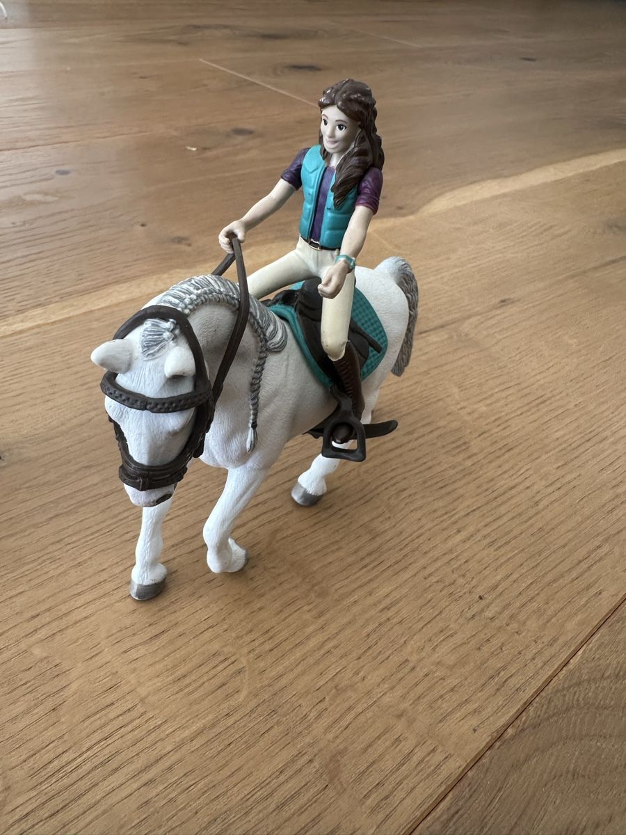 Schleich Giocattoli: Schleich Pferd mit Reiterin – Usato da Hattenhausen venduto da Topas00 1