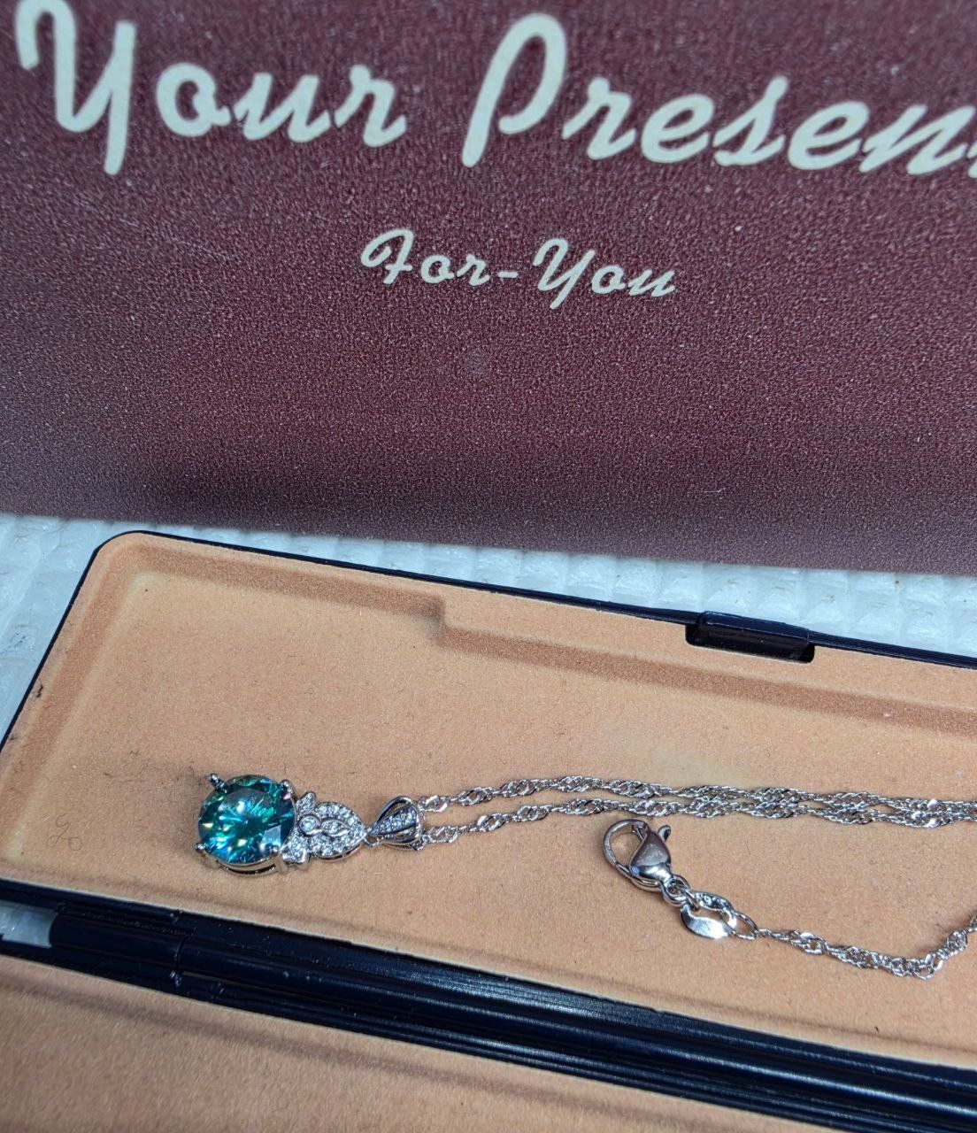 Catenine: Collier argent avec zircons – Nuovo e nell'imballaggio originale da Reconvilier venduto da Tsma67 5