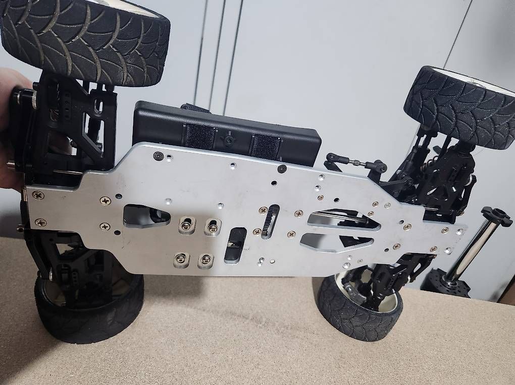 Modellismo RC: Voiture télécommandé Crono RS03 Rally – Usato da Renens VD venduto da aligrapefruit 2