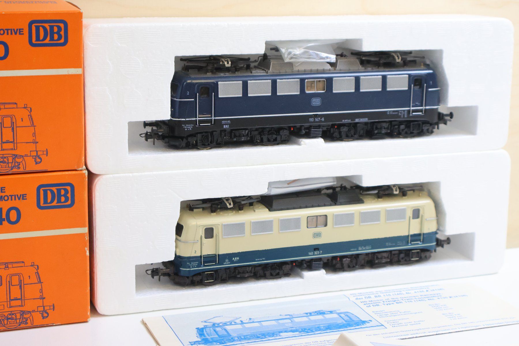 Roco Trains électriques: ROCO 2 x E-Loks - H0 DC Doppelpack 4135A / 4136B – D'occasion à Winterthur par Monstera 1