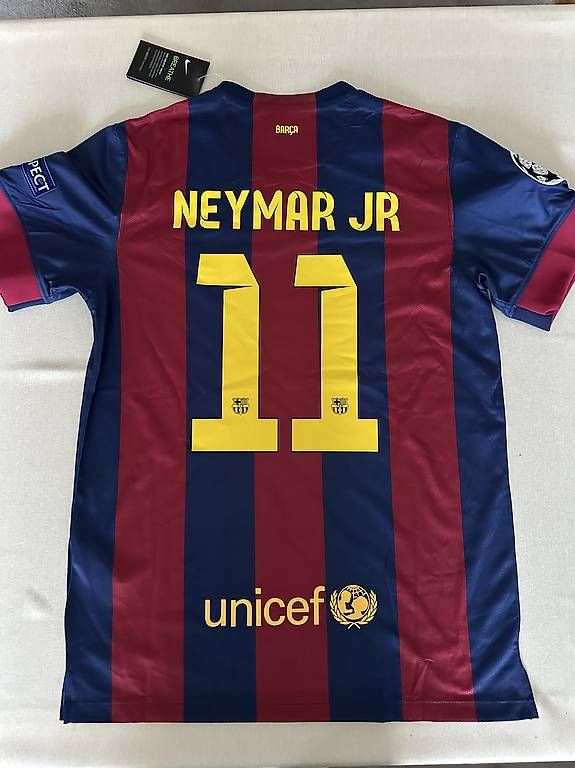 Canottiere & Pantaloni: Neymar Jr 11 Trikot  – Usato da Birr venduto da rob_d6wl 1