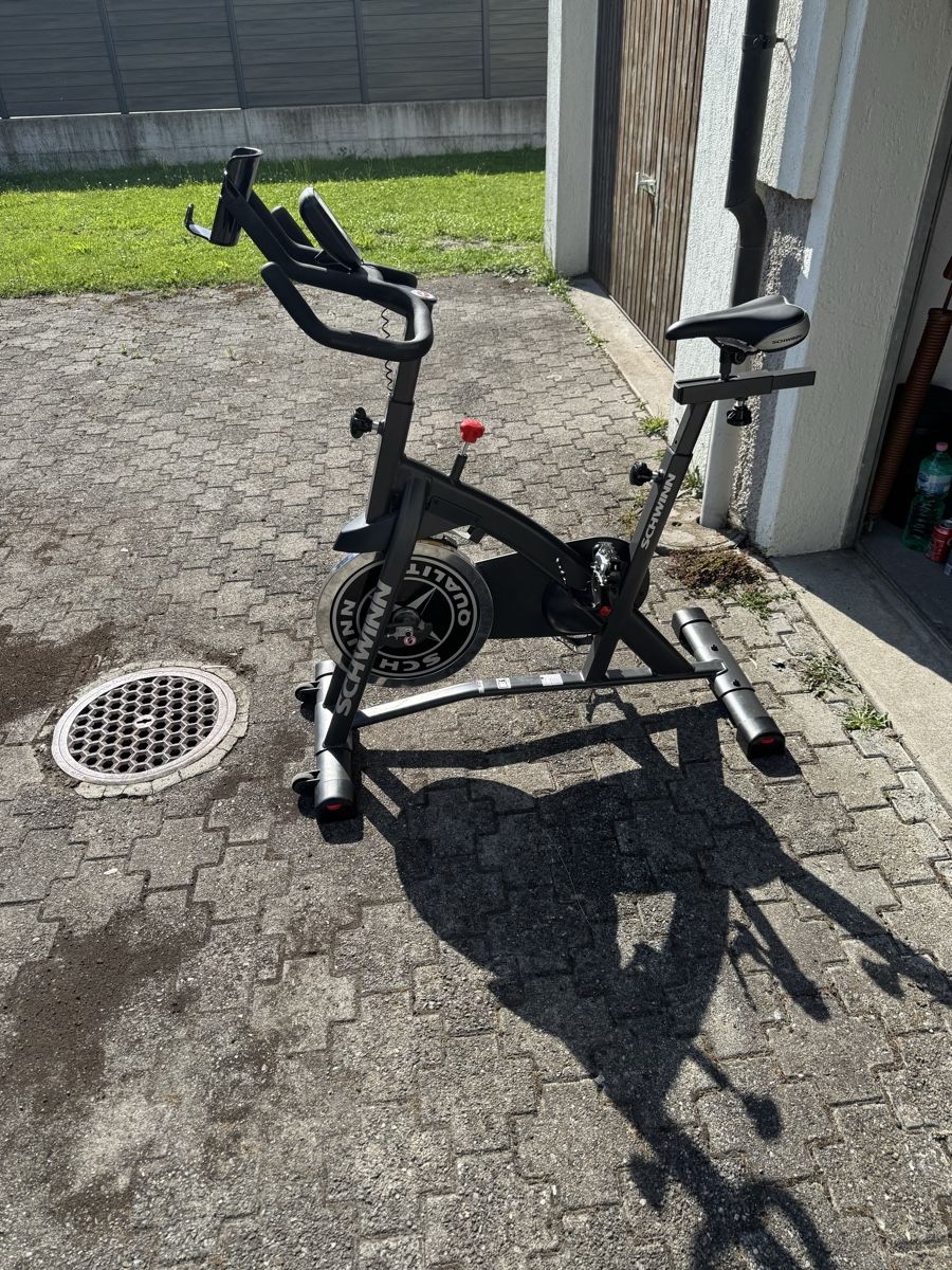 Schwinn Hometrainer: Schwinn Indoor Cycle IC2i – Usato da St. Margrethen SG venduto da taf_alb 4