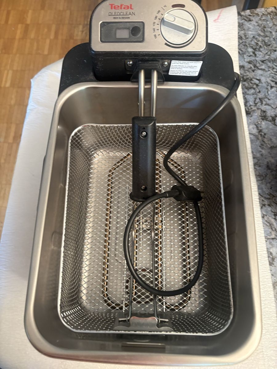 Tefal Elettrodomestici da cucina: Friteuse Tefal Oleoclean FR804058 gebraucht 2100-2300W – Usato da Uster venduto da kau_7thp 6