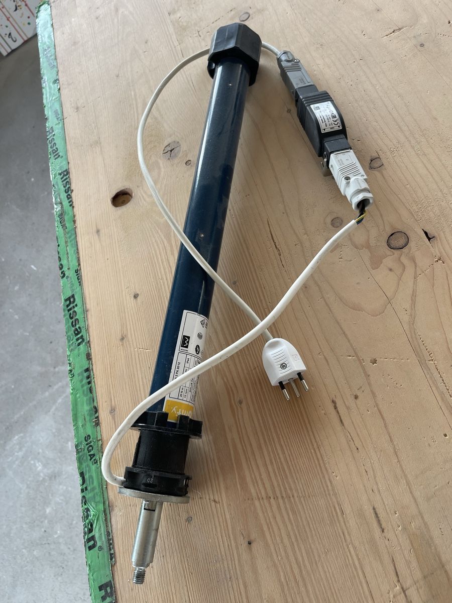 Somfy Tende da sole: Rolladen Motor Ohne RTS Stäcker – Usato da Bottmingen venduto da ale3829 3
