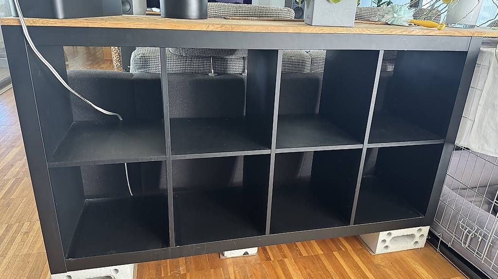 Ikea Scaffali: IKEA Kallax schwarz (8er) – Usato da Oberwil BL venduto da Coco_0620