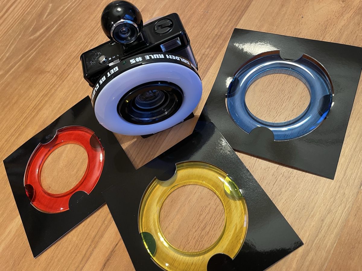 Fotocamera: Fisheye 2 Kamera mit Ringblitz & Circle Cutter I Lomograph – Nuovo e nell'imballaggio originale da Russikon venduto da stemmi01 5
