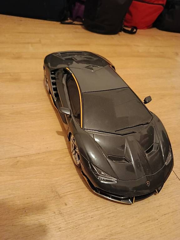 Modellini d'auto: Lamborghini Centenario RC Auto  – Usato da Lufingen venduto da gut_7fs6 2