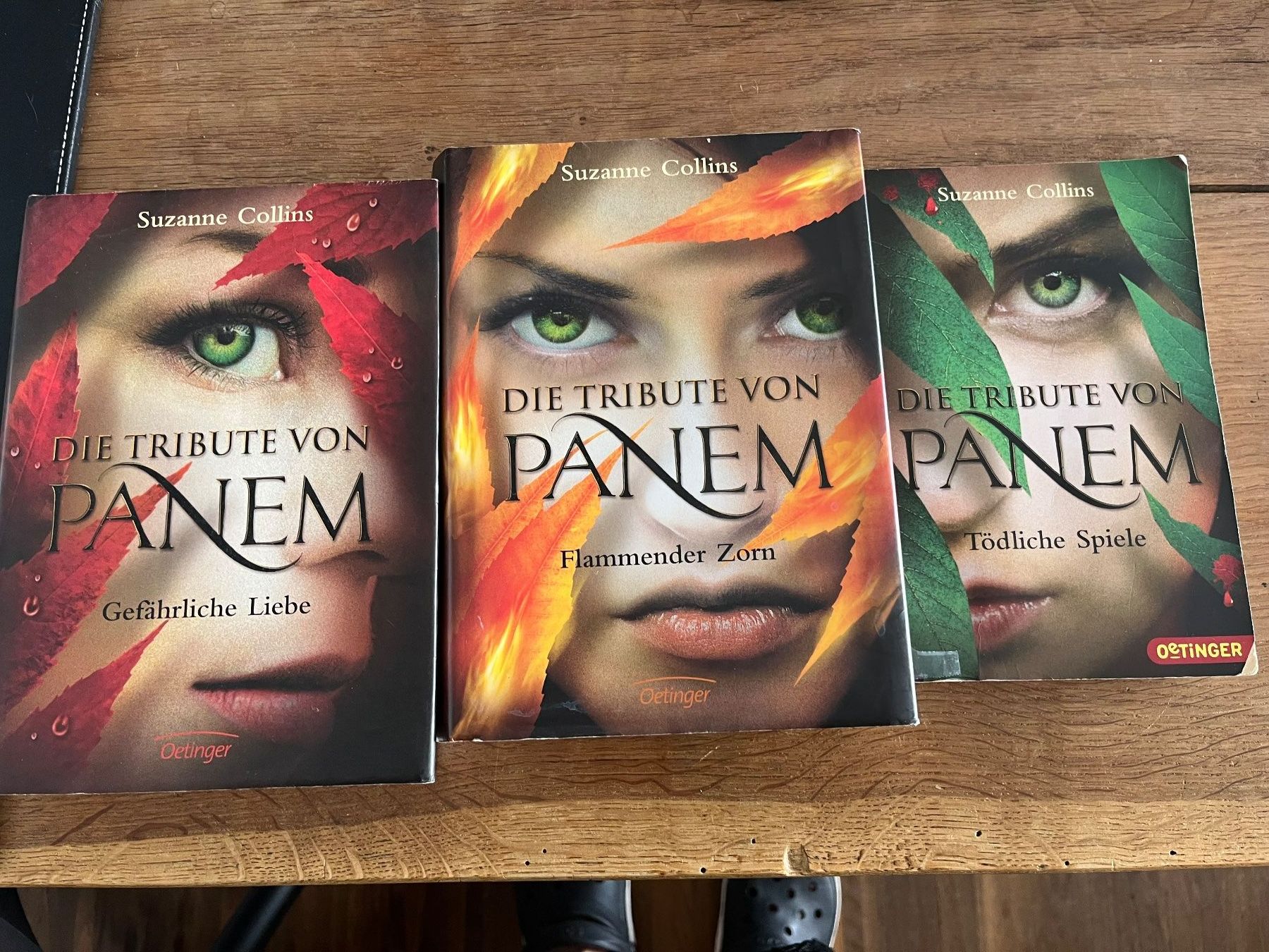 Libri: Trilogie Tribute von Panem – Usato da Oberrohrdorf venduto da Anuschka5