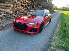 Audi RS4 B9