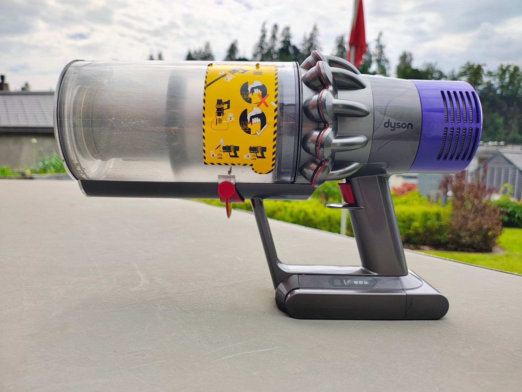 Dyson Aspirapolveri & Accessori: Dyson V10 Handstaubsauger – Usato da Trin venduto da KochGR07