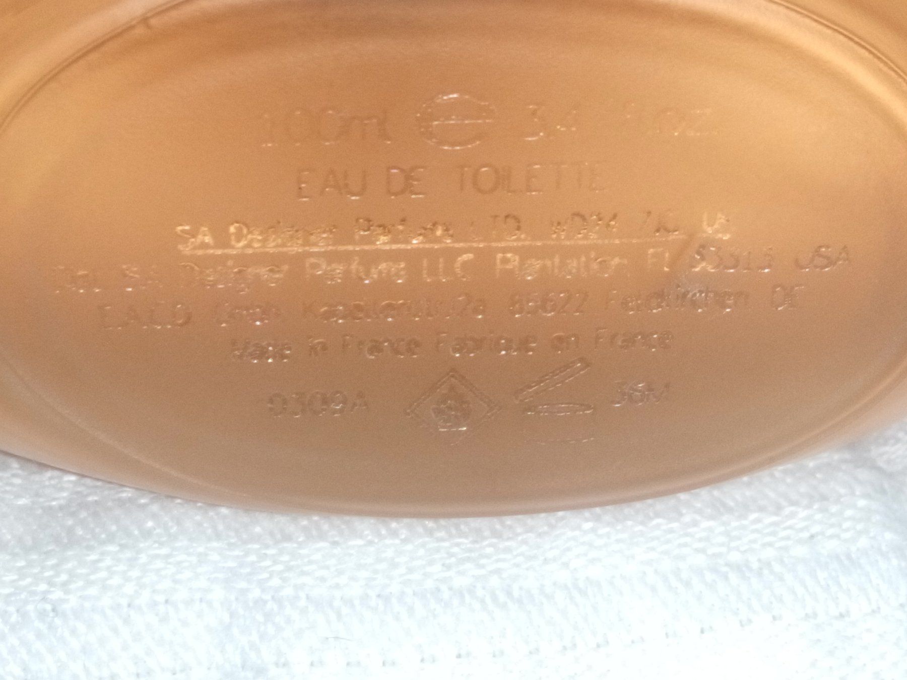 Cerruti Profumi & Eau de Toilette: CERRUTI 1881 Eau de Toilette Spray – Usato da Zürich venduto da Mitzi6 4