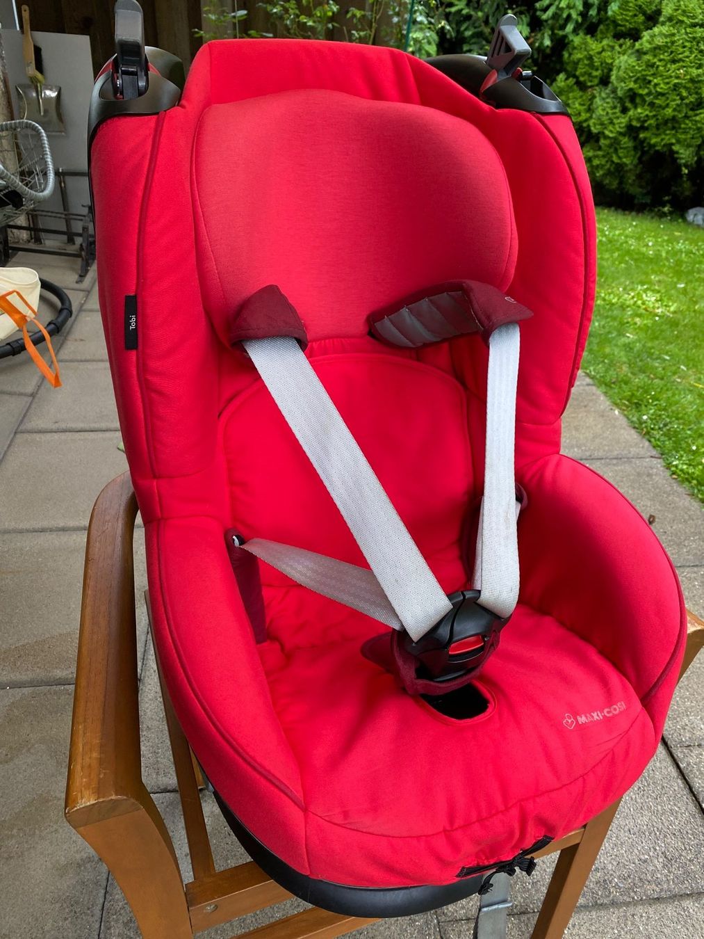 Seggiolini per auto: Maxi Cosi Tobi Autositze – Usato da Bassersdorf venduto da schweizshop 2
