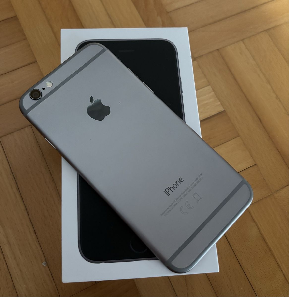 Apple Telefoni cellulari / Smartphones: Apple iPhone 6 Space Gray 32 GB mit Originalverpackung – Usato da Brüttisellen venduto da Sese_99 2