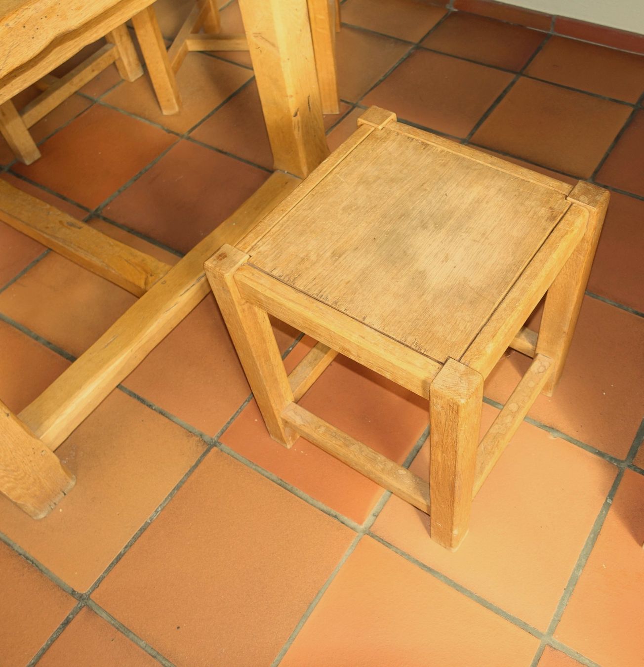 Tables: Klostertisch massiv, Eiche, ausziehbar, Stühle, Hocker – D'occasion à St. Pantaleon par datendrang1 6