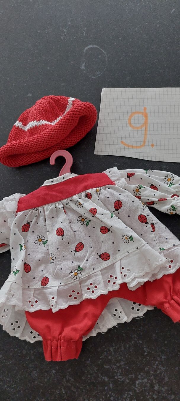 Bambole: Puppenkleider  – Usato da Muri AG venduto da nindo1