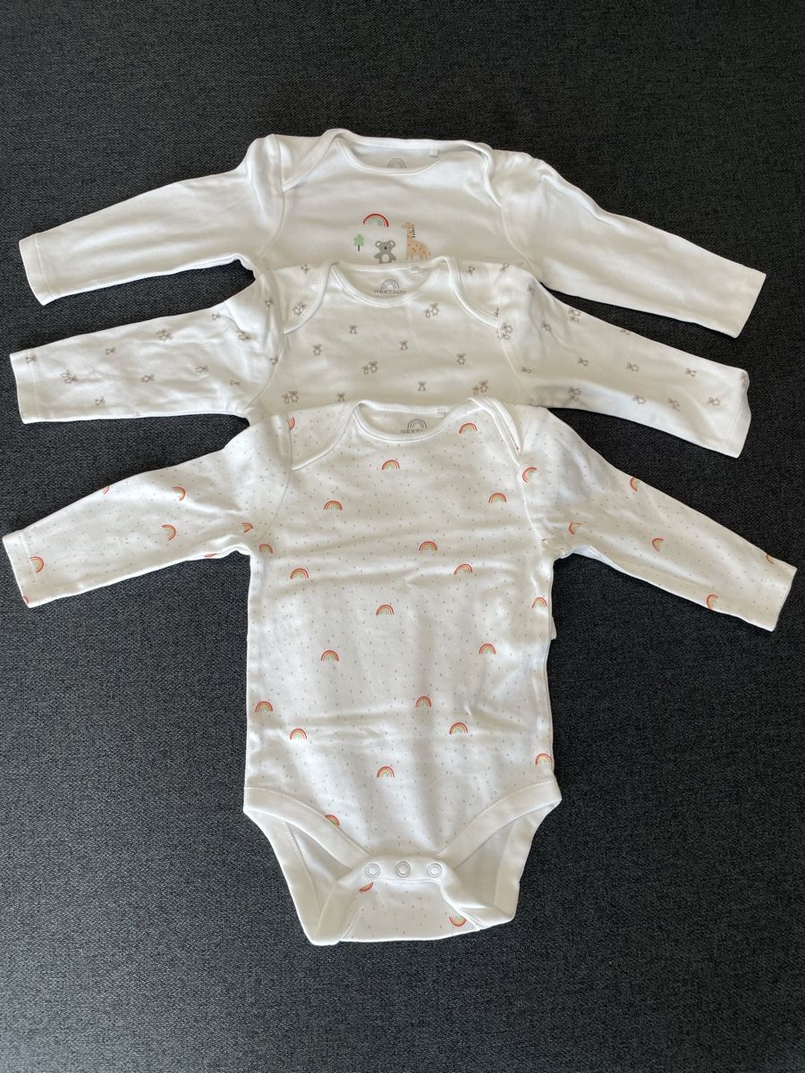 Next Lotti & Set di vestiti: Next Bodys neu – Nuovo e nell'imballaggio originale da Ipsach venduto da takacseni